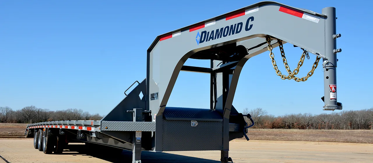 Triple - Dual Wheel Gooseneck Trailer