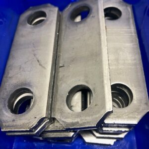 2-1/2 SHACKLE LINK-SPENCER TRAILER PARTS