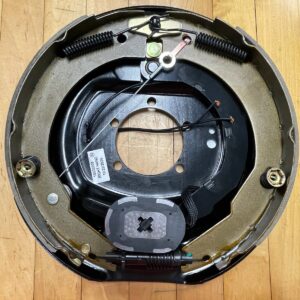 5200-7000 lbs RH Brake Assembly/Backing Plate