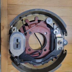 8000 lbs RH Brake Assembly/Backing Plate