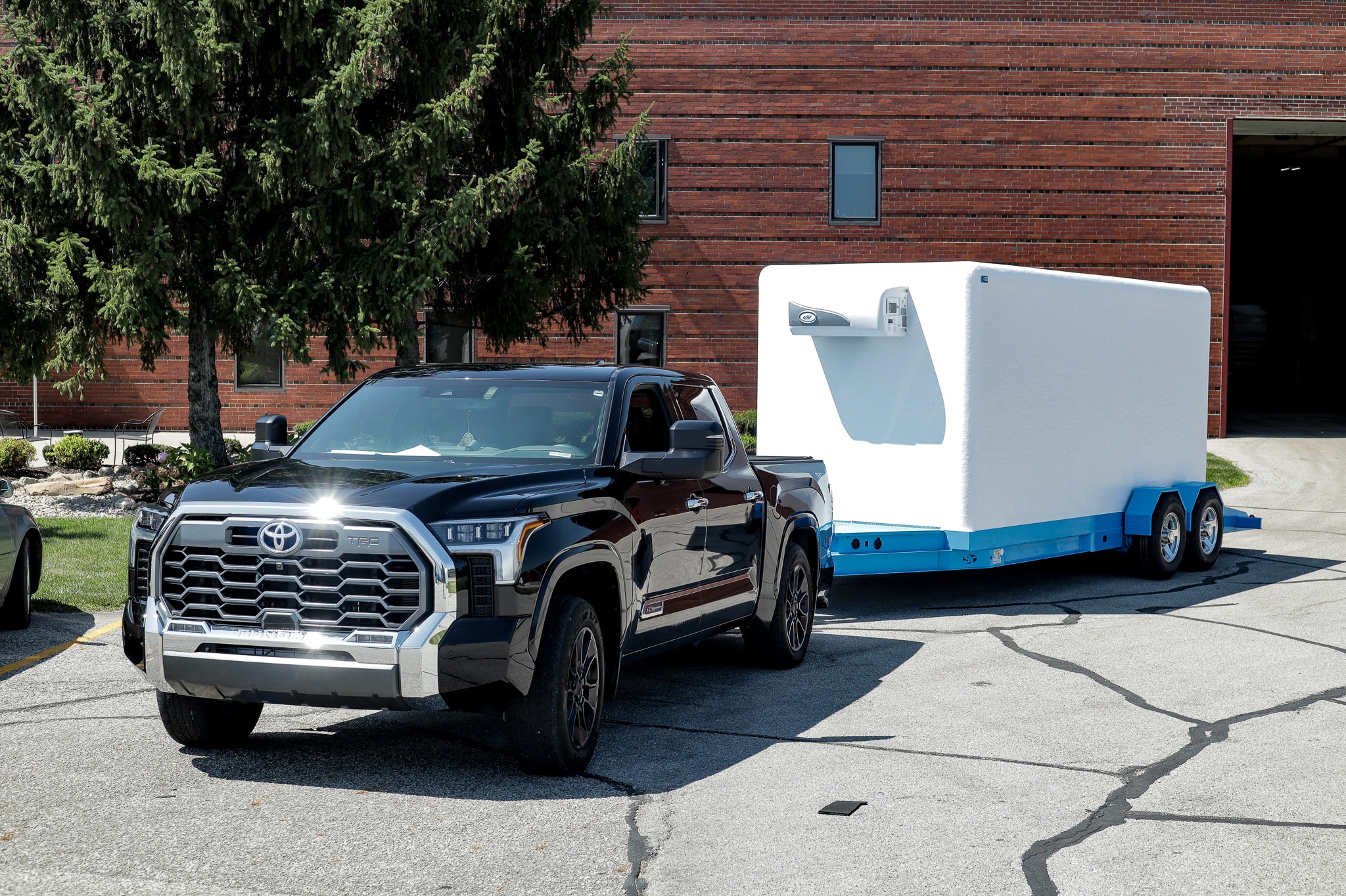 Polar King Mobile refrigerated trailer for school cafeteria cold storage